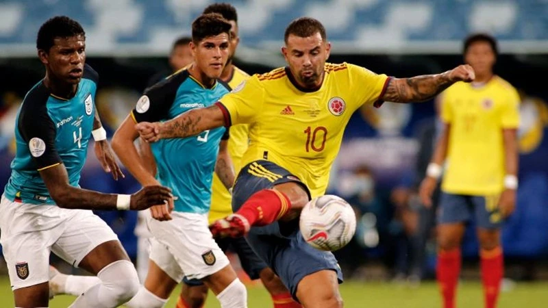 Edwin Cardona ghi bàn thắng duy nhất giúp Colombia chiến thắng. 