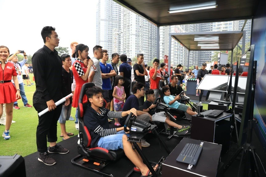 Chơi games để trải nghiệm chặng đua Công thức 1 ảnh 3 Chơi games để trải nghiệm chặng đua Công thức 1 ảnh 3