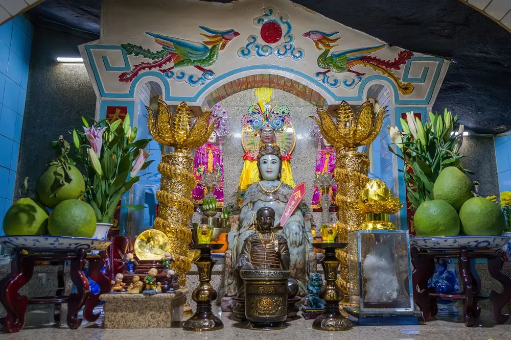 Chùa Bà Đen Tây Ninh Nơi Linh Thiêng và Huyền Bí