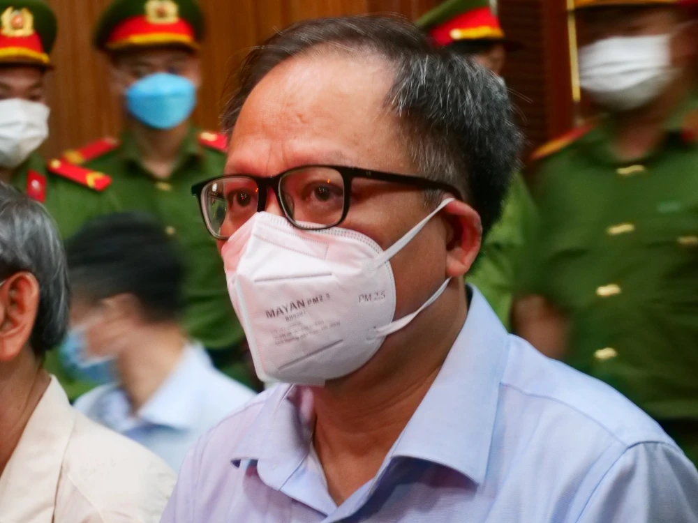 Phiên tòa xét xử ông Tất Thành Cang: Nhiều cá nhân, đại diện đơn vị vắng mặt ảnh 1 Phiên tòa xét xử ông Tất Thành Cang: Nhiều cá nhân, đại diện đơn vị vắng mặt ảnh 1