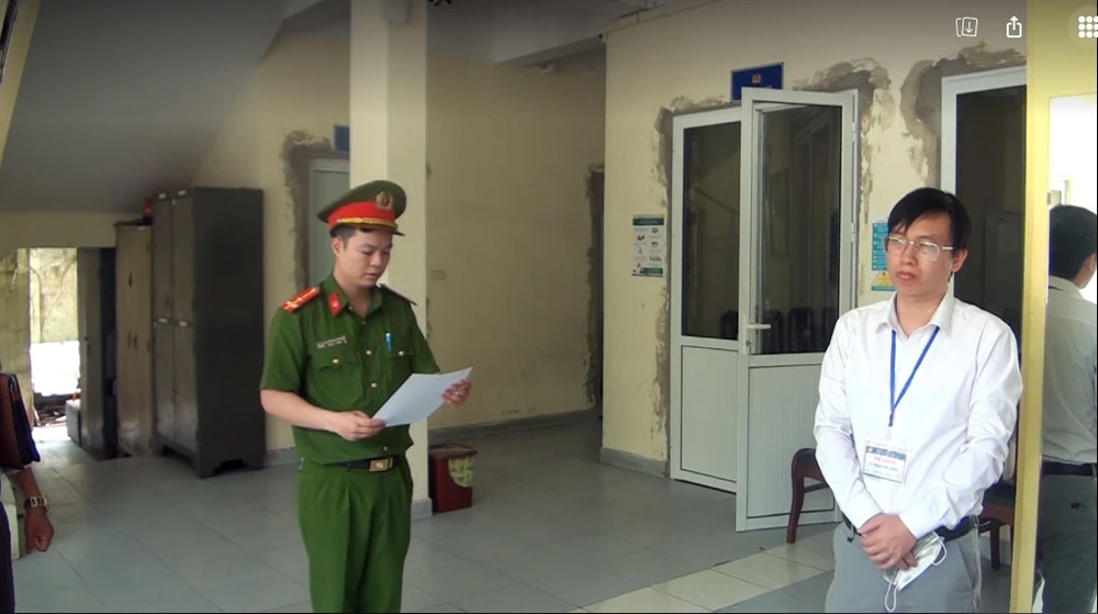 Triệt phá đường dây mua bán trái phép gần 1.300GB dữ liệu ảnh 3 Triệt phá đường dây mua bán trái phép gần 1.300GB dữ liệu ảnh 3
