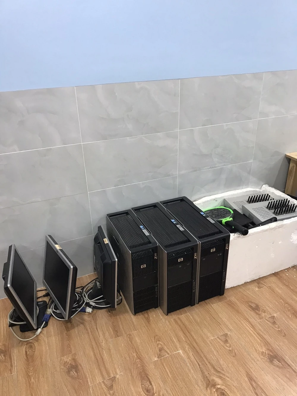 Triệt phá đường dây mua bán trái phép gần 1.300GB dữ liệu ảnh 4 Triệt phá đường dây mua bán trái phép gần 1.300GB dữ liệu ảnh 4