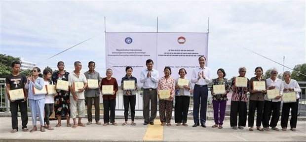 Charitable houses presented to poor households along Vietnam-Cambodia border ảnh 1 Charitable houses presented to poor households along Vietnam-Cambodia border ảnh 1