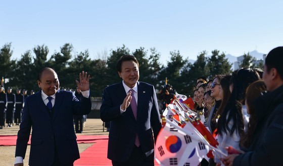 Vietnamese, RoK Presidents hold talks ảnh 2 Vietnamese, RoK Presidents hold talks ảnh 2
