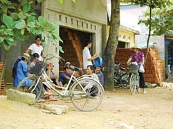 “Chợ người” vùng cao ảnh 2 “Chợ người” vùng cao ảnh 2
