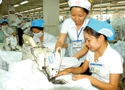 Gian nan mùa không tăng ca ảnh 2 Gian nan mùa không tăng ca ảnh 2