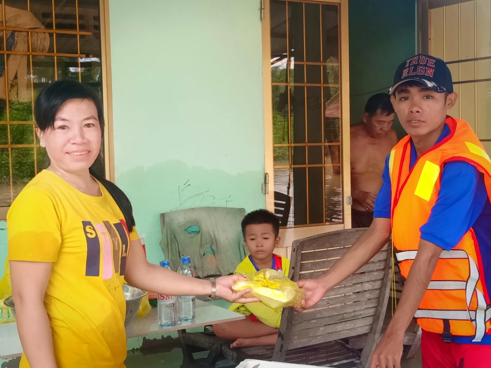 Đảo ngọc Phú Quốc thiệt hại hơn 107 tỷ đồng do ngập cục bộ ảnh 2 Đảo ngọc Phú Quốc thiệt hại hơn 107 tỷ đồng do ngập cục bộ ảnh 2