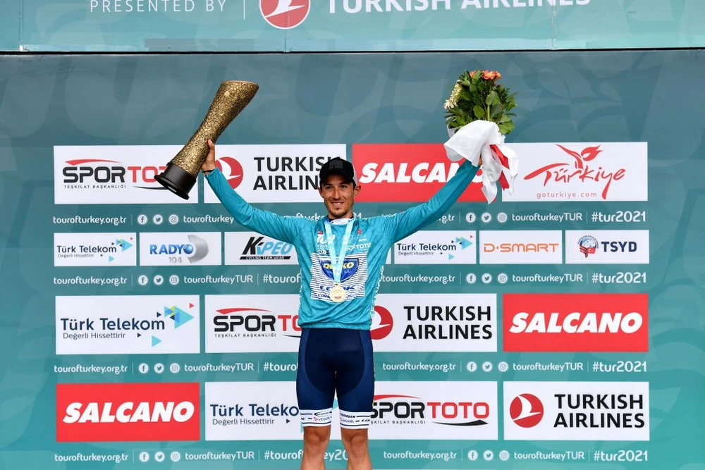 Mark Cavendish vẫn không có Áo xanh dù về nhất chặng cuối giải xe đạp Thổ Nhĩ Kỳ ảnh 2 Mark Cavendish vẫn không có Áo xanh dù về nhất chặng cuối giải xe đạp Thổ Nhĩ Kỳ ảnh 2