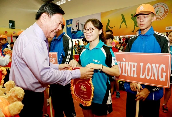 Giải Bóng bàn Quốc tế Vĩnh Long 2018: Thành công ngoài mong đợi ảnh 2 Giải Bóng bàn Quốc tế Vĩnh Long 2018: Thành công ngoài mong đợi ảnh 2