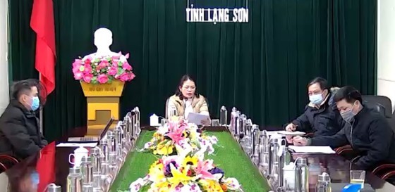 Thousands of trucks jammed at Northern border gates return to domestic market ảnh 2 Thousands of trucks jammed at Northern border gates return to domestic market ảnh 2