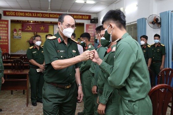 Military force begins campaign against Covid-19 in HCMC ảnh 2 Military force begins campaign against Covid-19 in HCMC ảnh 2