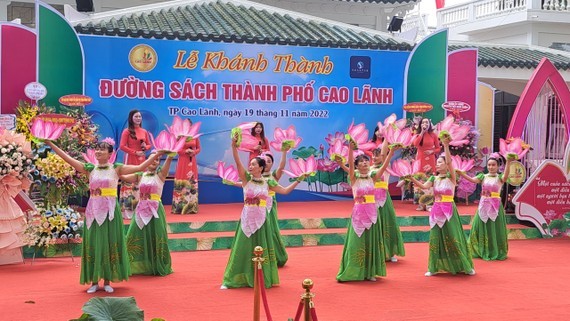 Mekong Delta’s first book street opens in Cao Lanh City ảnh 1 Mekong Delta’s first book street opens in Cao Lanh City ảnh 1