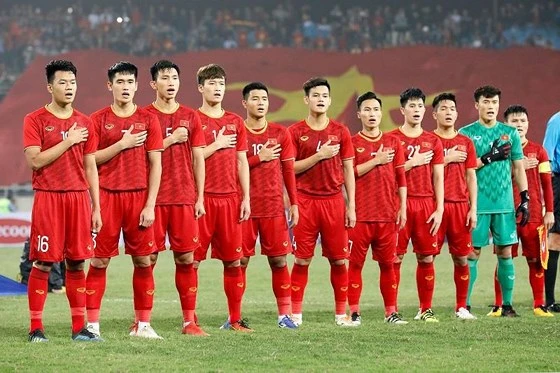 Việt Nam nhập cuộc với vị thế của nhà vô địch Đông Nam Á. Ảnh: Anh Khoa 