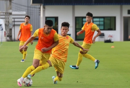 U23 Việt Nam đã trải qua buổi tập đầu tiên ở Thái Lan. 