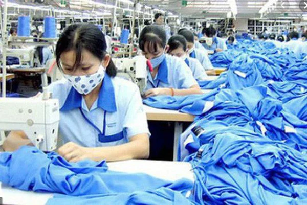 Miễn đóng phí công đoàn đến hết năm 2021 là một trong những kiến nghị DN gửi Tổng liên đoàn lao động Việt Nam.