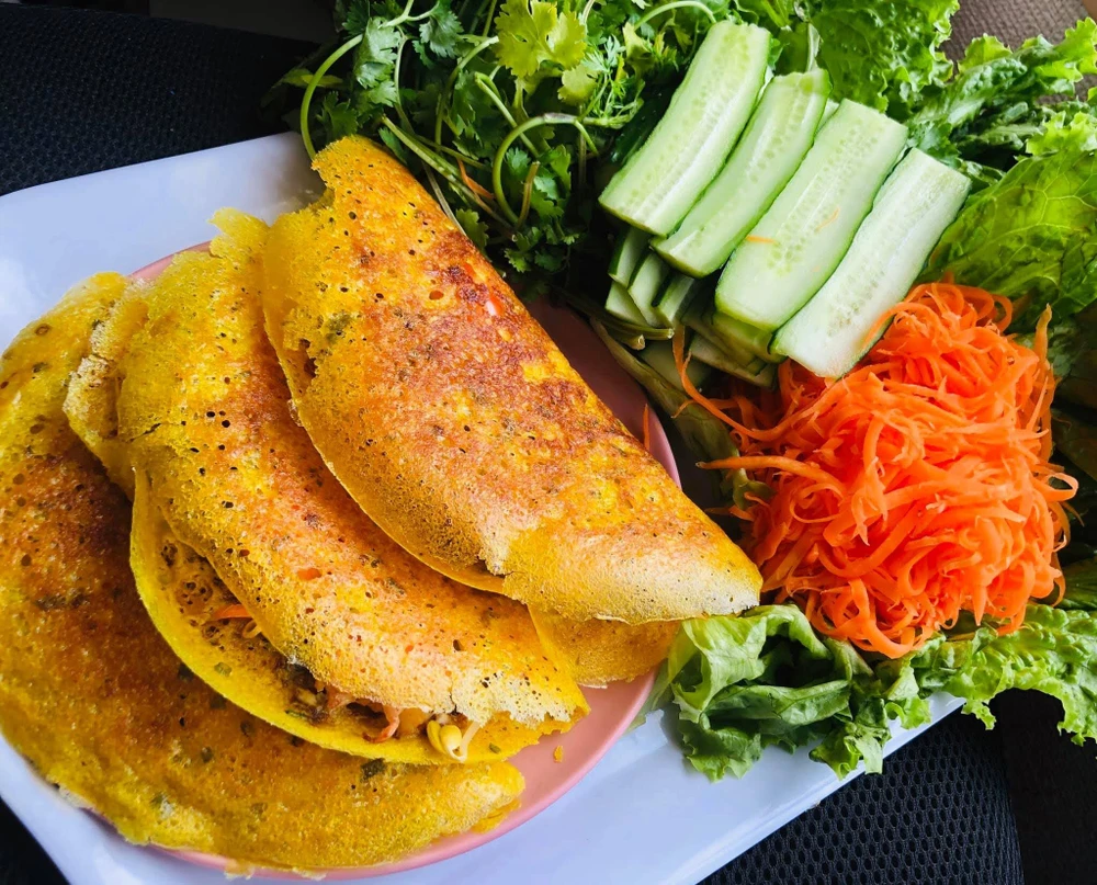 Tasting Table ca ngợi bánh xèo Việt Nam 