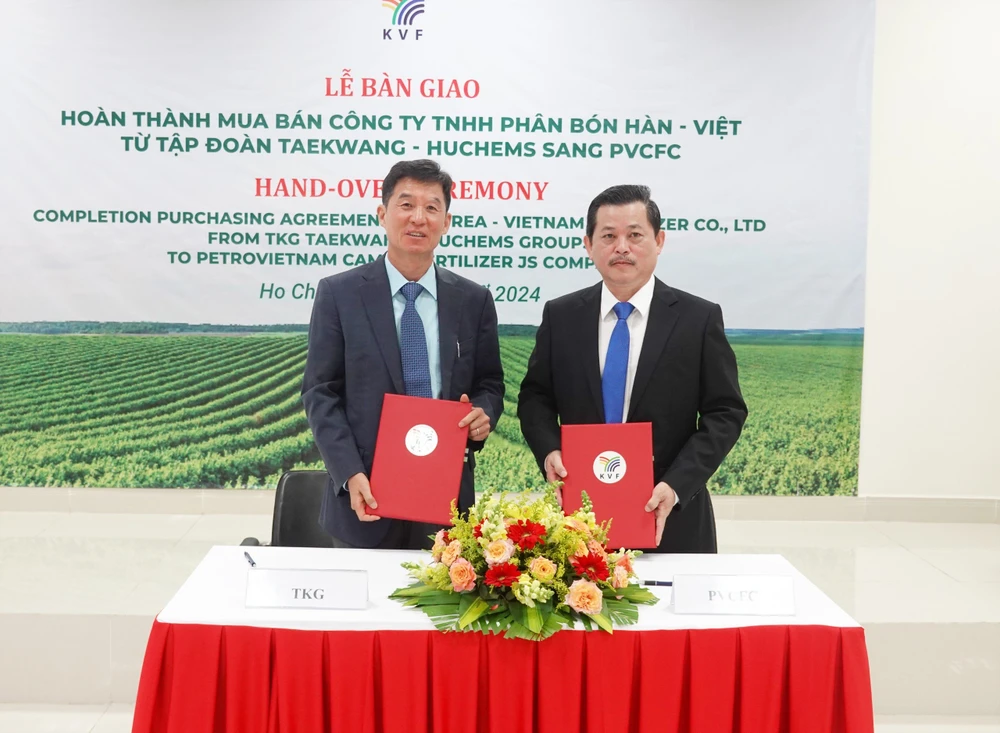 PVCFC nhận bàn giao Phân bón Hàn - Việt