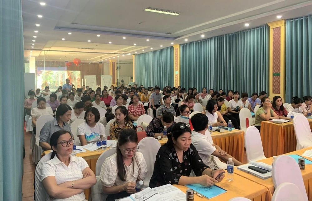 Hội nghị Triển khai Phần mềm tại Nghệ An cho cán bộ y tế