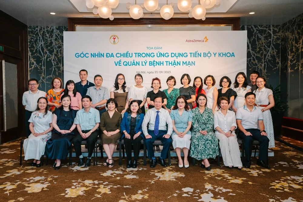 Tổng hội Y học Việt Nam phối hợp với AstraZeneca tổ chức tọa đàm về quản lý bệnh thận mạn