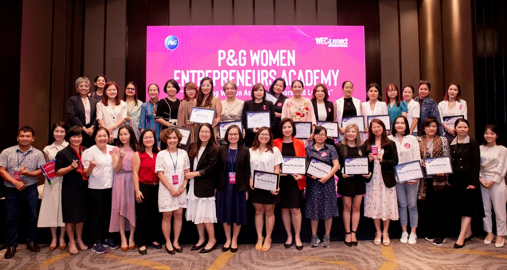 Chương trình có sự tham gia của hơn 50 doanh nghiệp vừa và nhỏ do phụ nữ làm chủ thuộc nhiều ngành nghề khác nhau tại Việt Nam