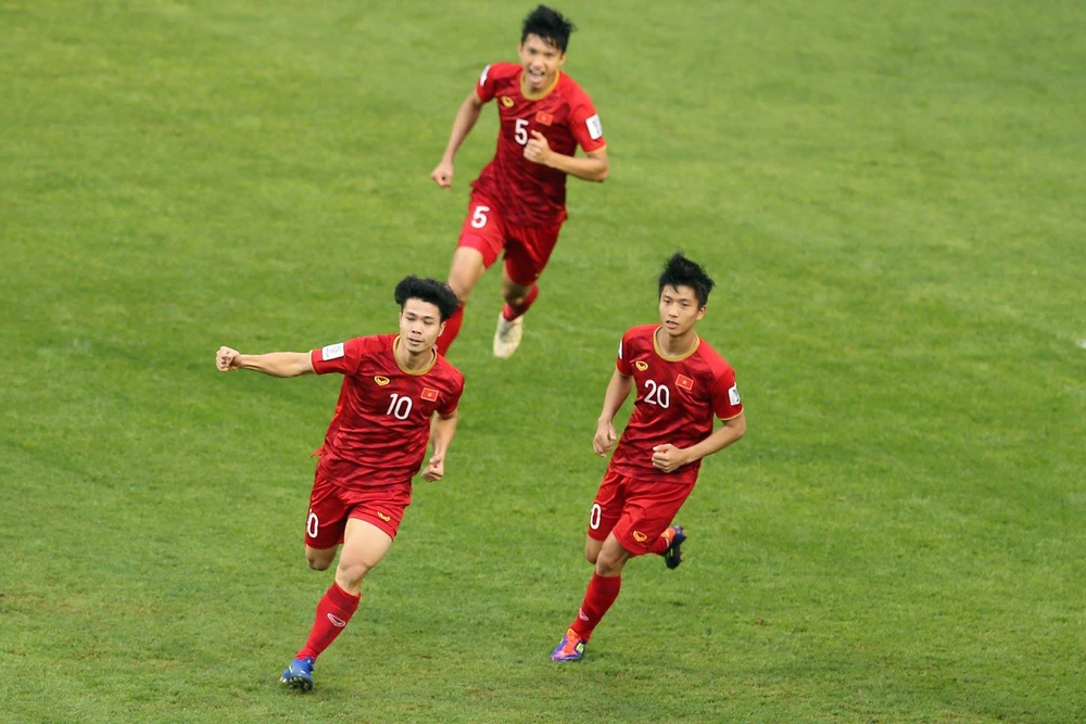 Đội tuyển Việt Nam tạo bất ngờ khi thi đấu thành công tại Asian Cup 2019. Ảnh: AFC