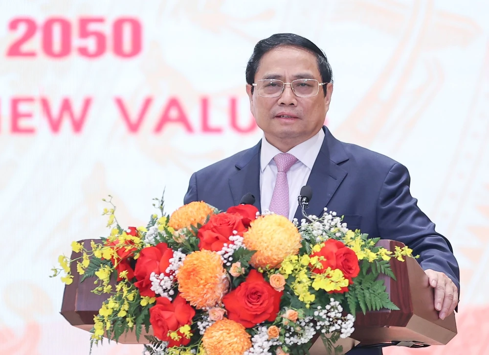 Thủ tướng Phạm Minh Chính yêu cầu phải giải quyết dứt điểm tình trạng đầu tư dàn trải. Ảnh: QUANG PHÚC