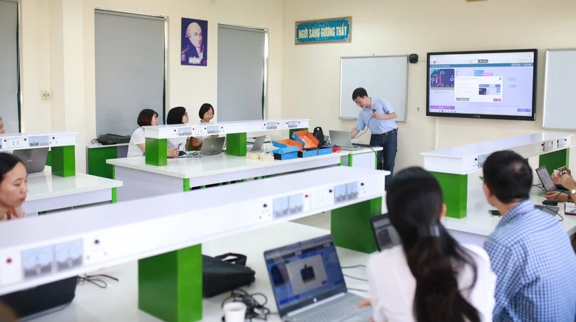 Giáo dục Hà Nội chú trọng ứng dụng công nghệ thông tin