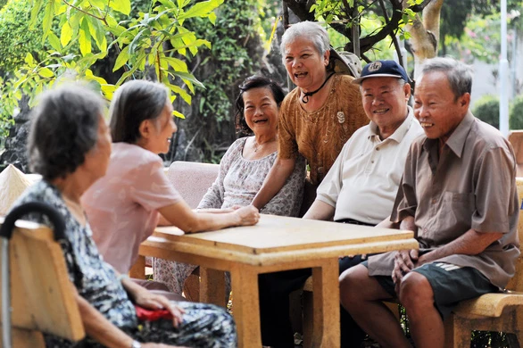 Cần nâng mức chuẩn trợ cấp xã hội, hưu trí xã hội cho người cao tuổi