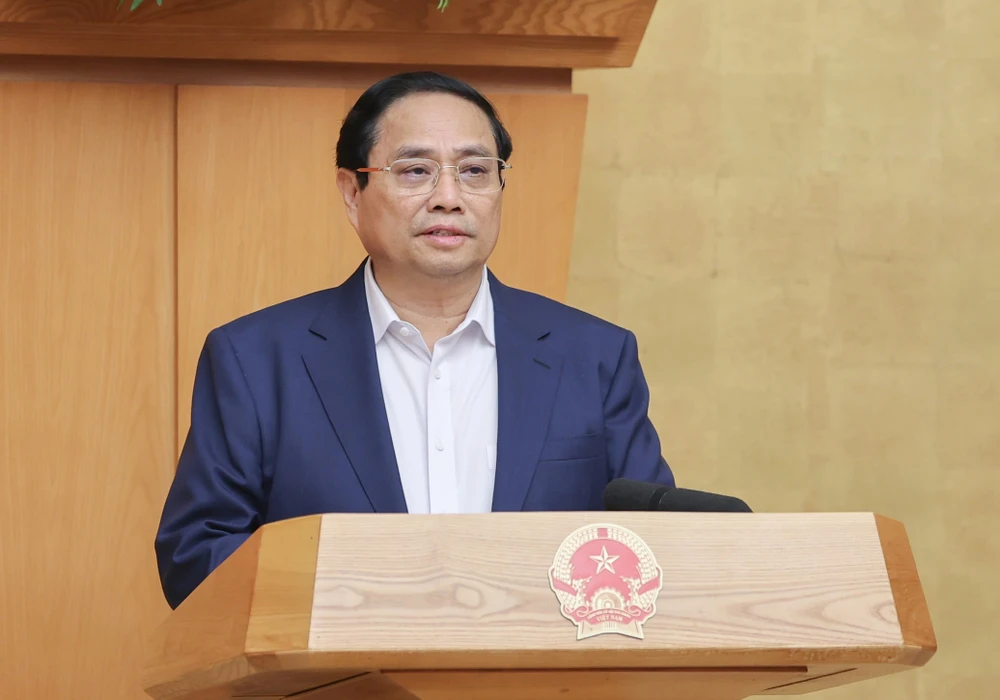 Thủ tướng Phạm Minh Chính phát biểu tại phiên họp Chính phủ chuyên đề xây dựng pháp luật, ngày 11-4. Ảnh: VIẾT CHUNG
