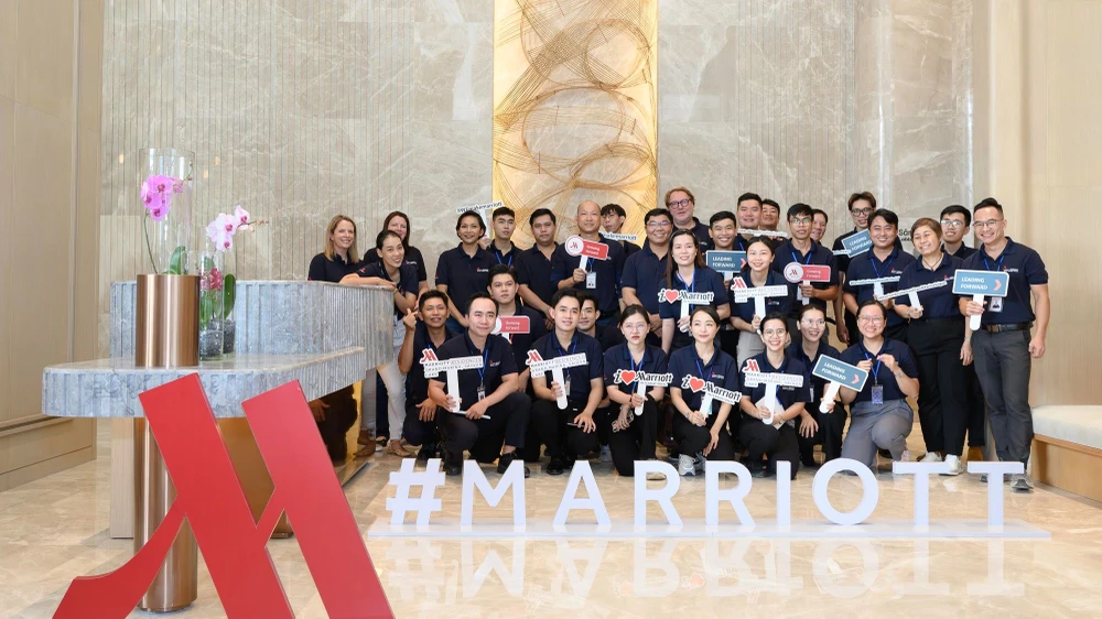 Đội ngũ quản gia Marriott có mặt tại Lake để vận hành tòa căn hộ hàng hiệu đầu tiên tại Việt Nam từ tháng 10-2023