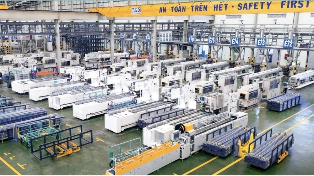 Nhà máy sản xuất Nhựa Bình Minh có dây chuyền sản xuất hiện đại, thân thiện môi trường
