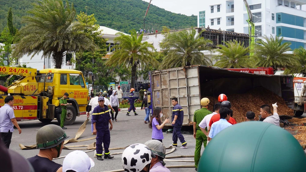 Công an đang tập trung làm rõ vụ lật xe tải, 3 người chết ở TP Quy Nhơn