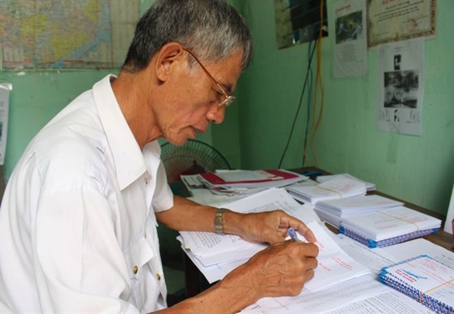 War veteran Dao Thien Sinh has sent some 40,000 letters to families of martyrs, informing them of their kin’s grave locations. (Photo: VNA)