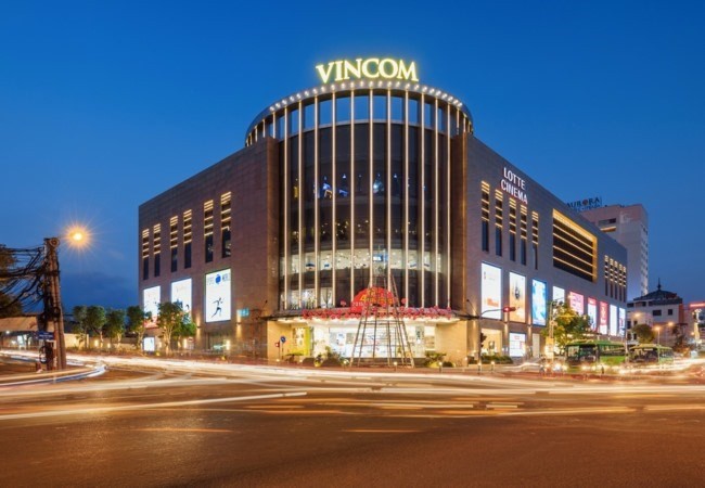 Vincom Retail, a retail arm of VinGroup, has listed 1.9 million shares on the HCM Stock Exchange. (Photo: viettimes.vn)