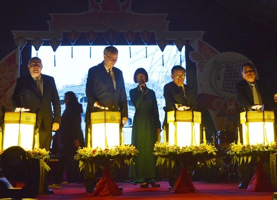 Solar-power system for public lighting in Hoi An