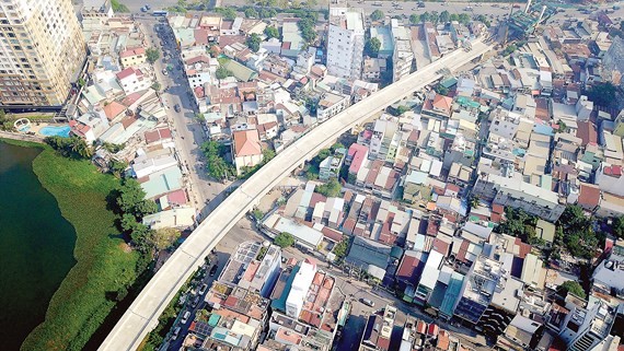  HCMC adopts BusMap for controlling traffic