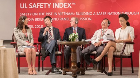 Experts joining the discussion regarding the UL Safety Index
