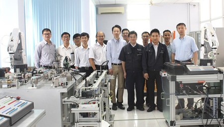 The machinery room with technology transferred from Japan train high-quality human resources on automatic robot in Ho Chi Minh City