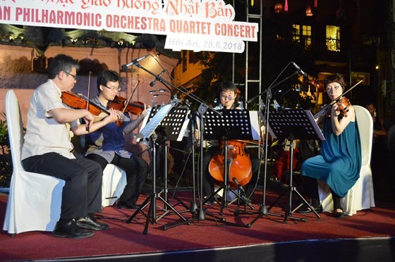 Japan philharmonic orchestra quartet performs in Hoi An City