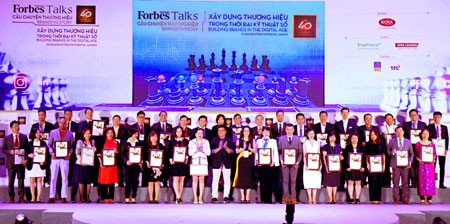 Four Vietnamese big companies in Forbes’ top 40 most valuable brands