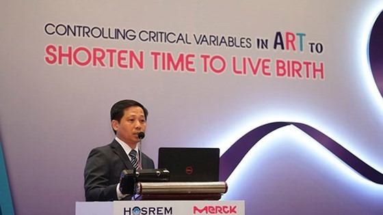 Dr. Ho Manh Tuong speaks at the seminar (Photo: SGGP)