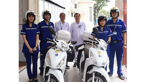 HCMC hospital provides two-wheeled ambulance service