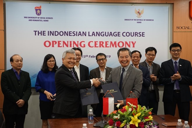 Indonesian language officially taught at Vietnam National University