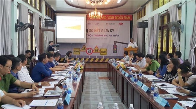 At the conference on June 19 to review the implementation of the 'Slow Zones, Safe Zones' project (Photo: VNA)