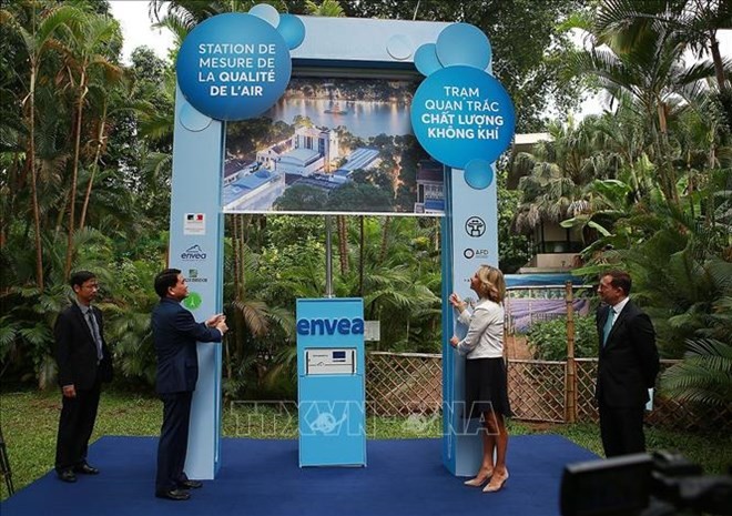 Hanoi’s 11th air monitoring station installed at French Embassy