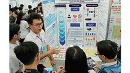 HCMC to give full financial support to science-technology research, development