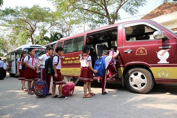 Ministry orders to tighten student pick-up service