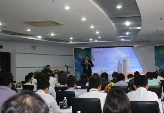 At the seminar (Photo: SGGP)