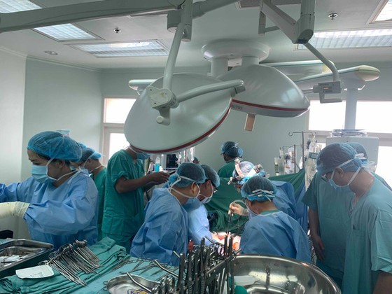 Liver transplant is carried out at the hospital (Photo: SGGP)