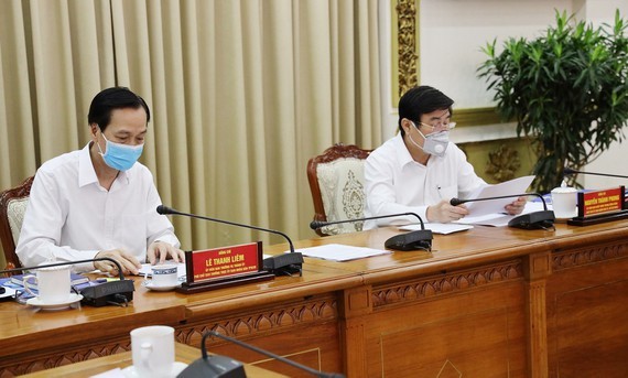Chairman Nguyen Thanh Phong says at the meeting (Photo: SGGP)